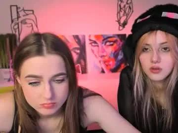 aria_moo on Chaturbate