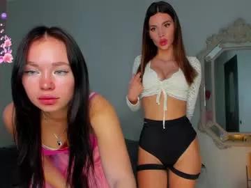 Freechat aria_muv on Chaturbate