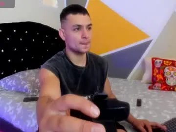 aron_santoro1 on Chaturbate
