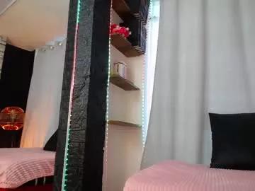 Freechat bellaodisea on Chaturbate