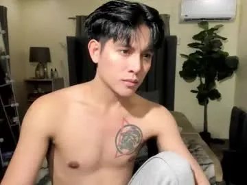 bentlyfuck from Chaturbate