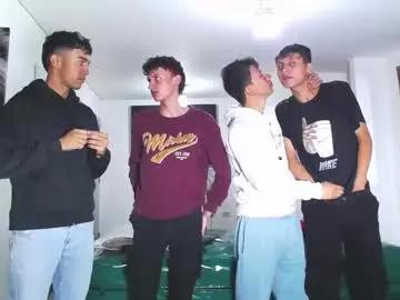 Chaturbate Benz_boys benz_boys from Chaturbate