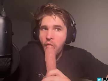 blakemiles2 on Chaturbate