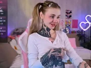 britney_lynch on Chaturbate