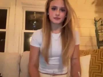Try Carlybora, she wants to masturbate for you carlybora from Chaturbate