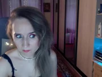 Masturbate to 39 years old classyinna from Chaturbate classyinna from Chaturbate