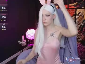 crackling_tati on Chaturbate