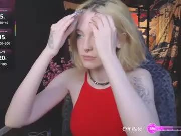 crackling_tati on Chaturbate