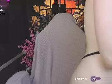 crackling_tati on Chaturbate