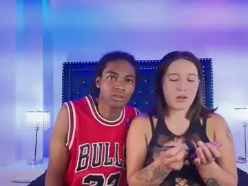 cristal_and_luke — GOAL: Sexy Dance [300 tokens remaining] Welcome to my room! #bbc #anal #bigass #latina #couple