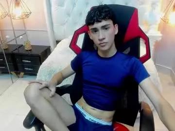 Discover Cristalangel9, he wants to masturbate for you cristalangel9 from Chaturbate