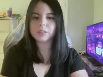 curviiemm30 from Chaturbate