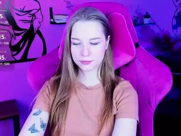 Freechat cutemousee on Chaturbate