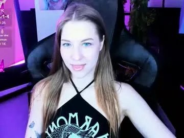 Freechat cutemousee on Chaturbate