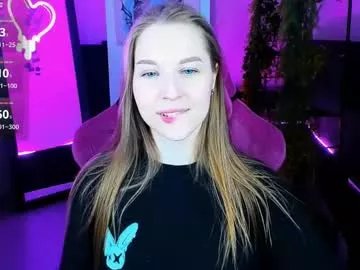 Freechat cutemousee on Chaturbate