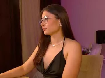 Freechat danabatler on Chaturbate