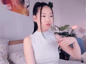 darinaweis on Chaturbate 