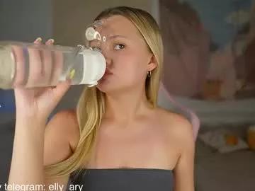 Slutty Elly_ary wants you to fuck her body now elly_ary from Chaturbate