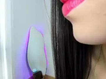 erisleon on Chaturbate