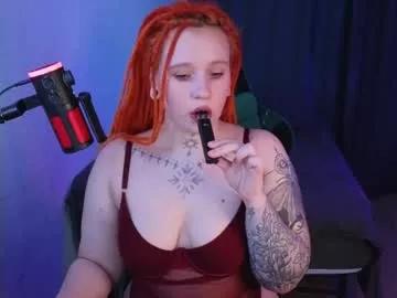 Freechat evaredmooon on Chaturbate