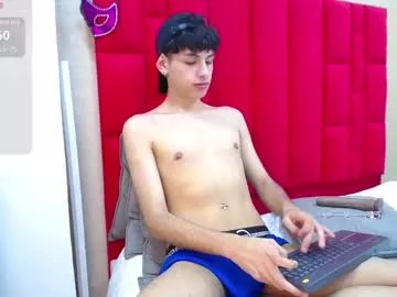 Freechat ezra_storm on Chaturbate