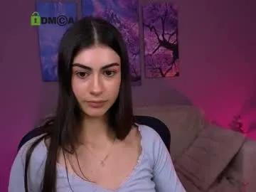 flora_ri on Chaturbate