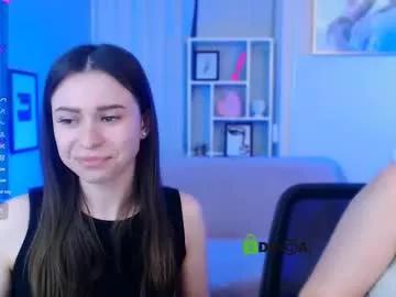 flora_ri on Chaturbate
