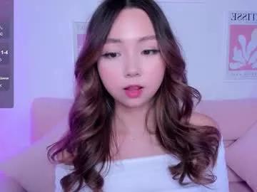 Freechat fluffy_rose on Chaturbate