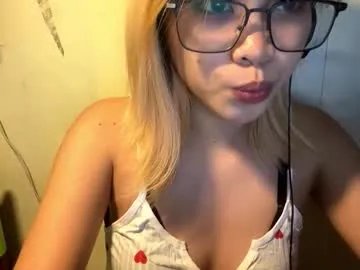 genesistresvant — Goal: take off the top , Yuki here! Ramen or Pho? #new #shy #18 #teen #asian [88 tokens remaining]