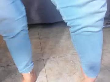 gia_hotwife on Chaturbate 