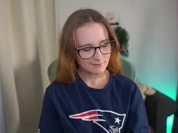 glossy_babe_ from Chaturbate