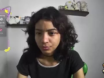 Freechat helia_n_amy on Chaturbate