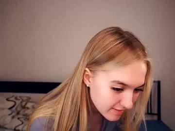 hip_hop_baby on Chaturbate 