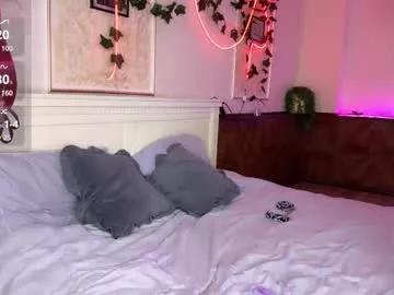 Freechat indulgencex on Chaturbate