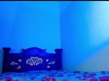 isaaclatino on Chaturbate 