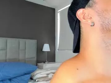 isaacsuarez on Chaturbate