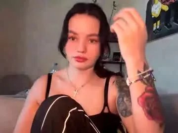 jameevogtman — Goal: Show all my tattoos! Would you like me to show you a couple of disappearing tricks?  #new and me #18 yo! first day #shy #cute #teen [59 tokens remaining]