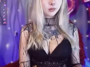 justmeowgirl on Chaturbate