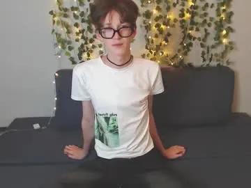 kaislutx on Chaturbate