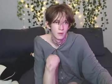 kaislutx on Chaturbate