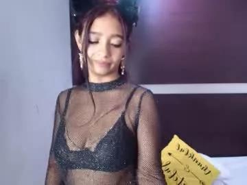 Freechat katty_rounds on Chaturbate