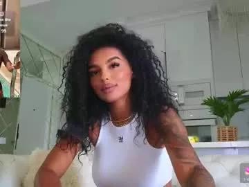 kimibrowny on Chaturbate