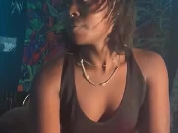 Freechat kinkycoupleinteracial on Chaturbate