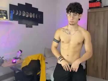 Masturbate to slutty performer Kisan_smith kisan_smith from Chaturbate