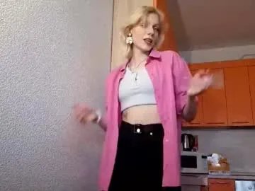 lilliakoop — Goal: Tummy dance / My name is Nevera, this is a new experience for me, I hope everything works out. #blonde #young #teen #new #shy [25 tokens remaining]