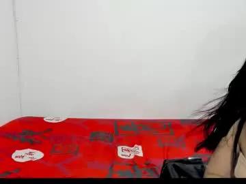 Freechat little_rapunsel_ on Chaturbate