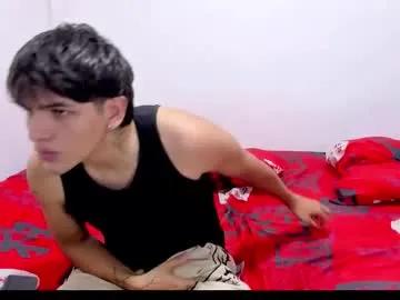 Freechat little_rapunsel_ on Chaturbate