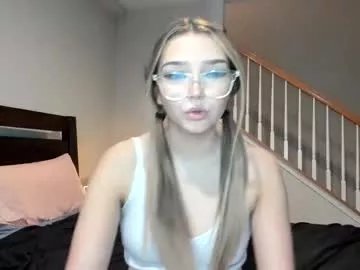 livvywinters on Chaturbate