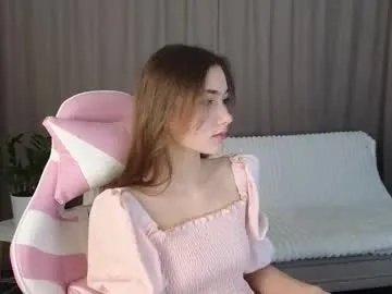 loridaire — make me happy #18 #teen #cute #new #shy [1 tokens remaining]