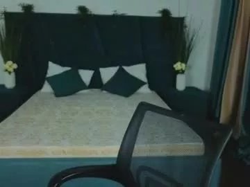 Away louie_evans on Chaturbate